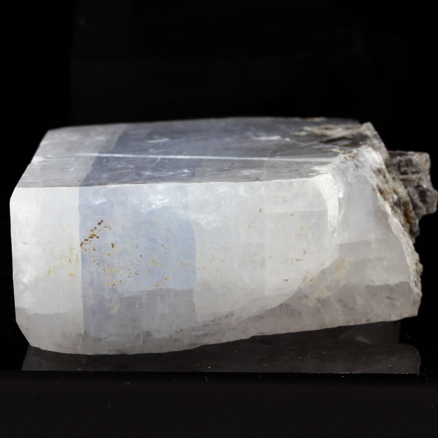 Baryte. 1670.2 carats. Baryte occurrence, La Mure, Isère, France