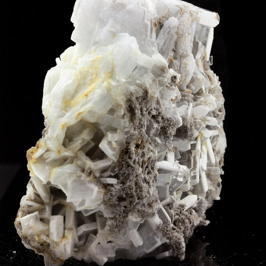 Baryte. 2445.3 carats. Baryte occurrence, La Mure, Isère, France