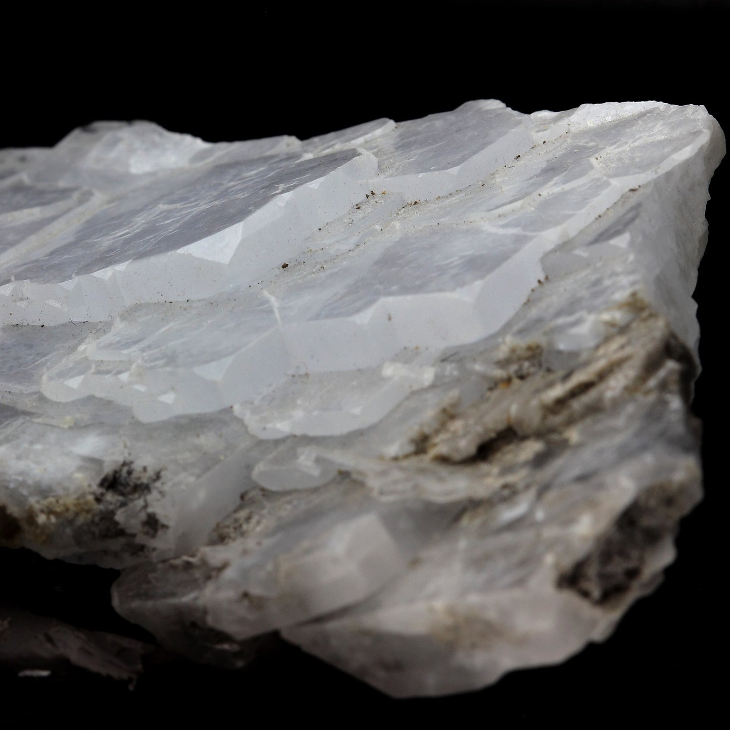 Baryte. 420.5 carats. Baryte occurrence, La Mure, Isère, France