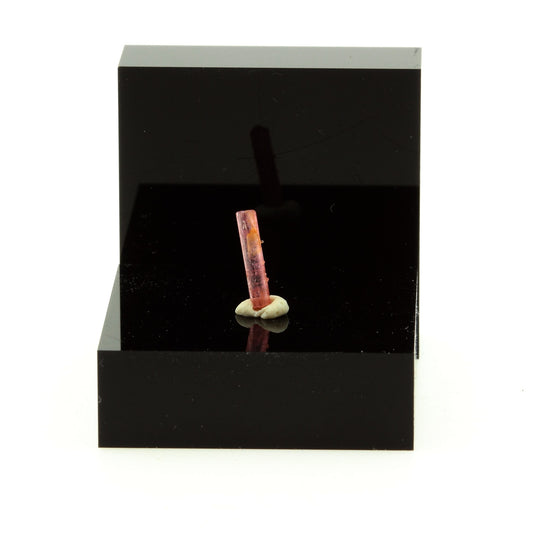 Tourmaline Rubellite. 0.41 carats. Tsarafara Nord, Madagascar