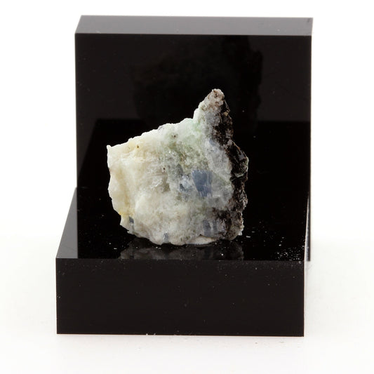 Cyanite Disthène. 12.91 carats. Pizzo Forno, Ticino, Suisse