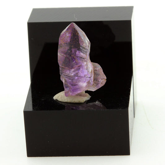 Quartz Améthyste. 4.67 carats. Ambohimasina, Betafo District, Madagascar