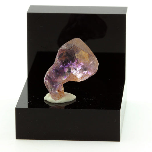 Quartz Améthyste Sceptre, 12.26 carats, Ambohimasina, Betafo District, Madagascar