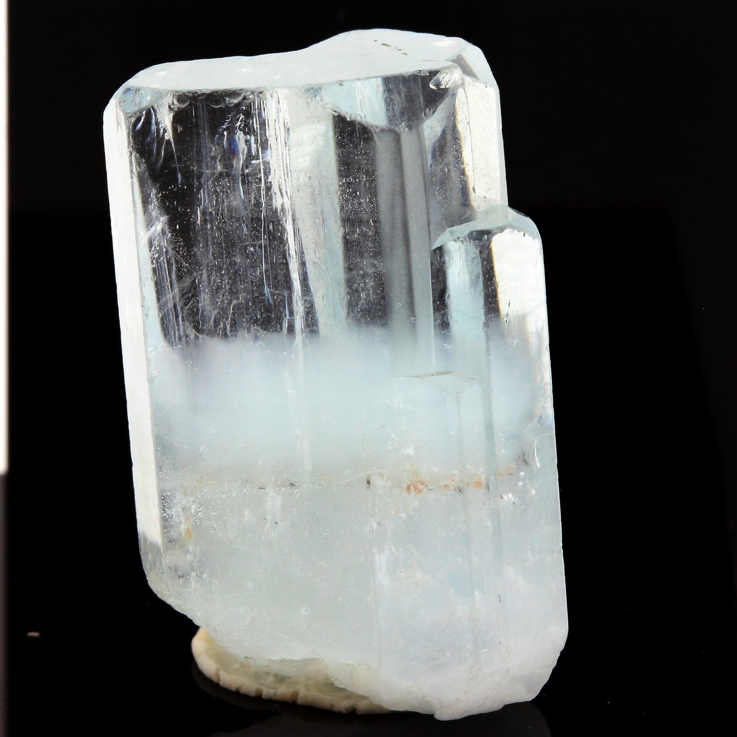 Aigue-Marine en provenance de Shigar Valley, Skardu District, Baltistan, Pakistan