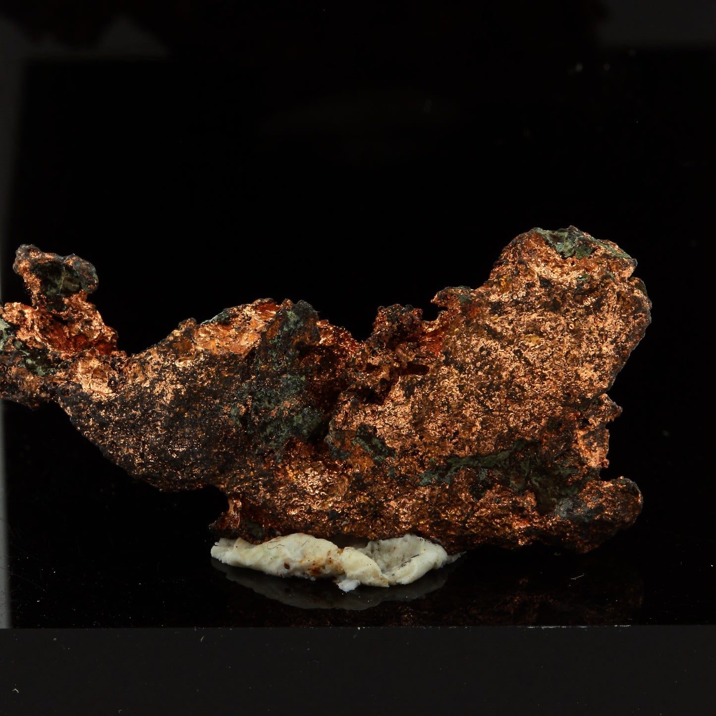 Cuivre natif. 29.80 carats. Keweenaw Co., Michigan, USA