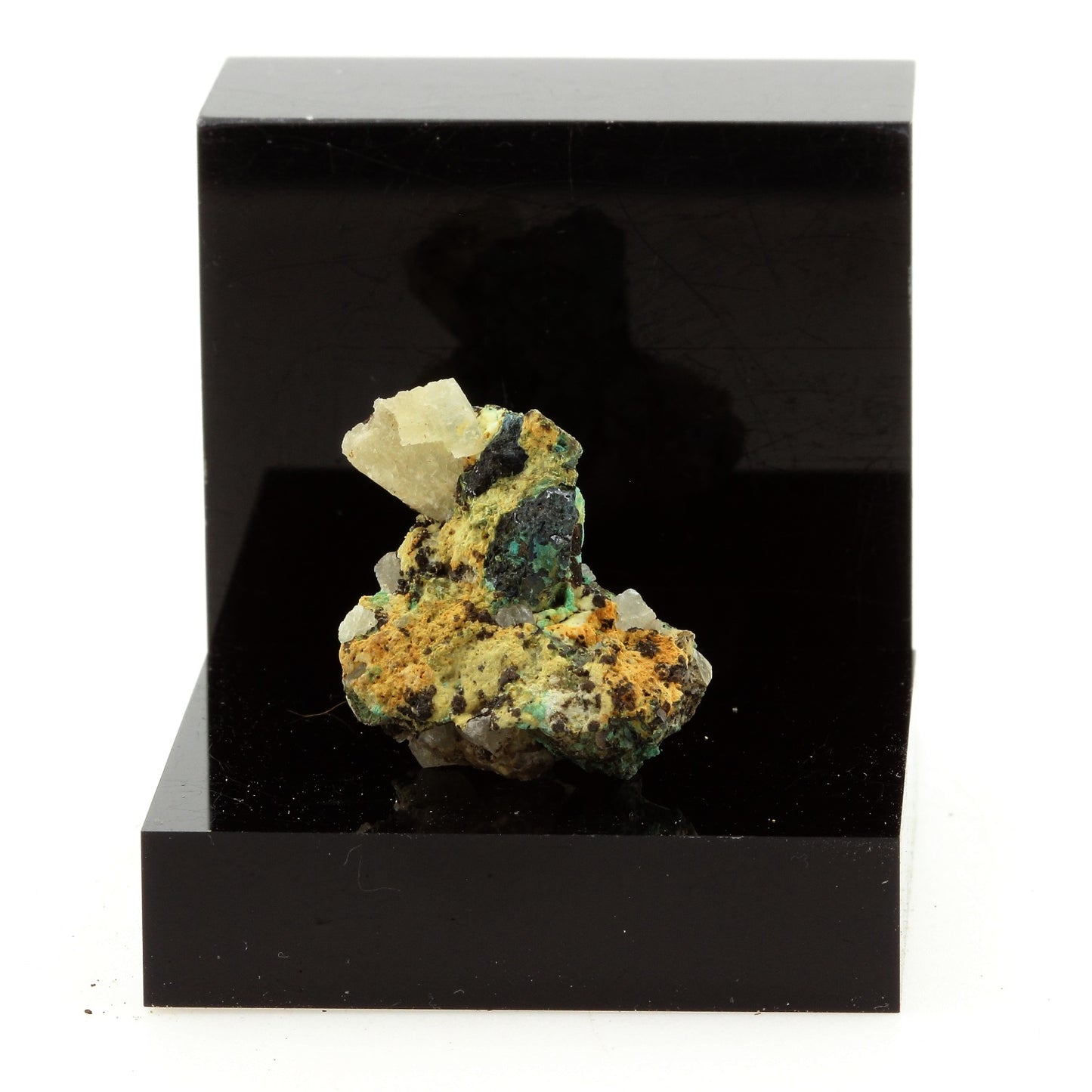 Bournonite. 45.04 carats. La Mure, Isère, France