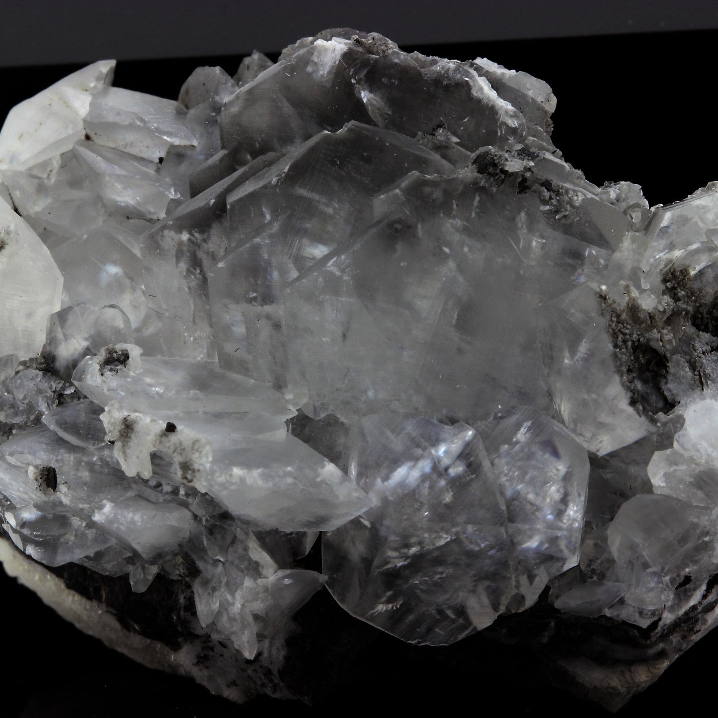 Calcite. 235.2 carats. La Mure, Isère, France