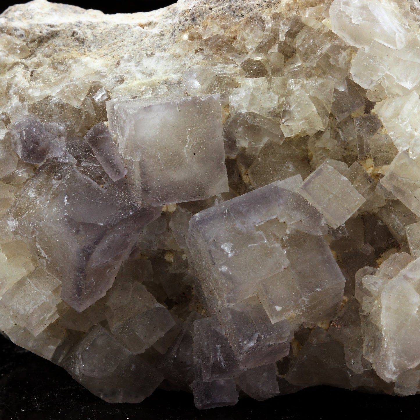 Fluorite. 1355.1 carats. Langeac, Haute-Loire, France