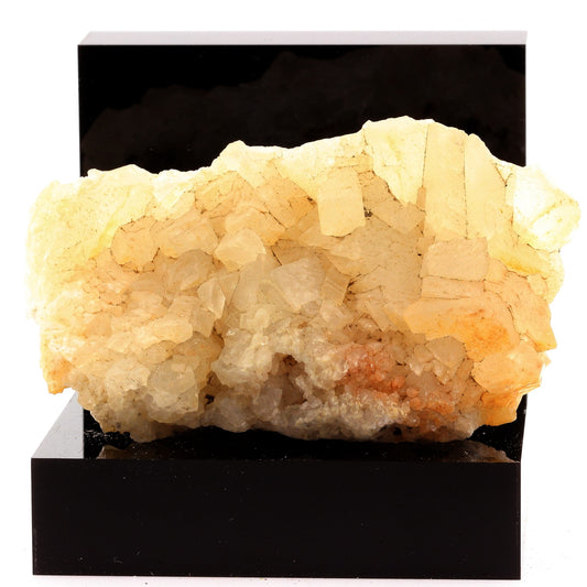 Calcite. 1290.4 carats. Belmont-d'Azergues, Rhône, France