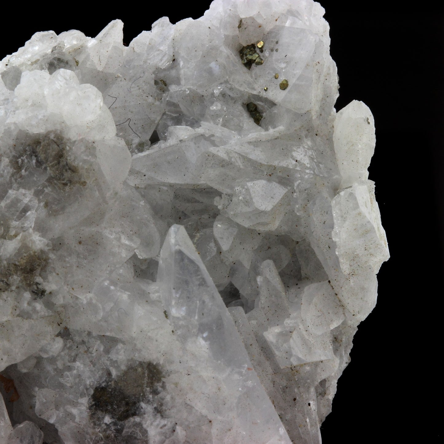 Celestine + Pyrite. 628.4 carats. Montalieu-Vercieu, Isère, France