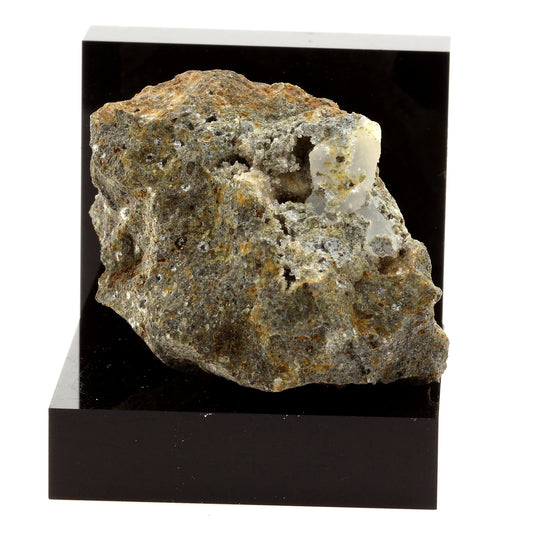 Chabazite, Calcite. 176.1 carats. Murat, Cantal, France