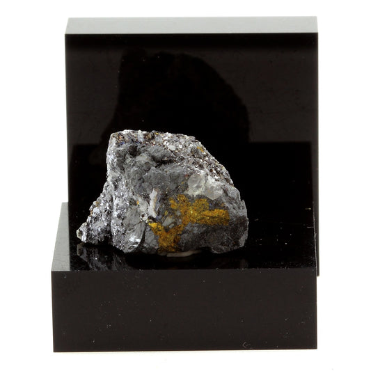Chalcopyrite. 31.91 carats. Cavnic, Maramureș Co., Roumanie