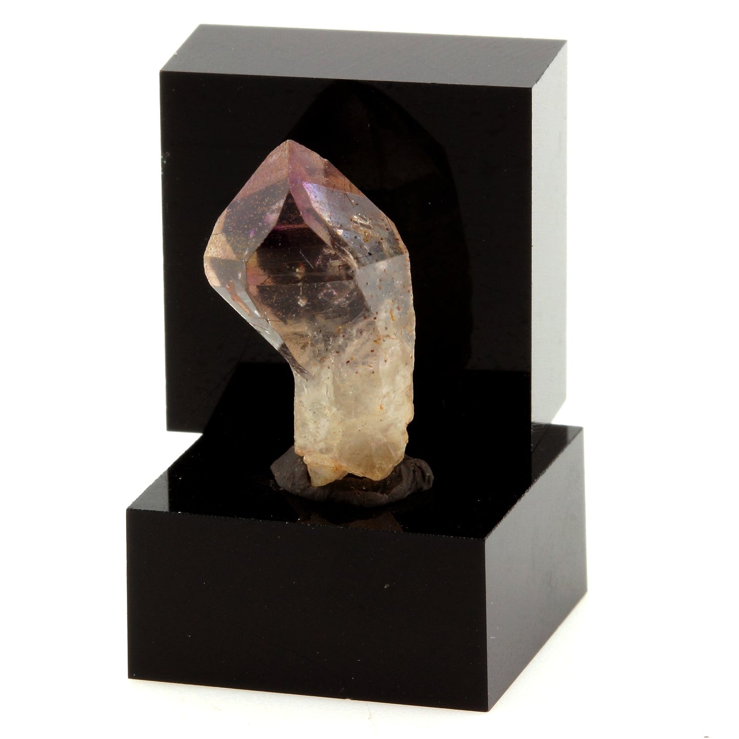 Quartz Améthyste Sceptre, 8.85 carats, Ambohimasina, Betafo District, Madagascar