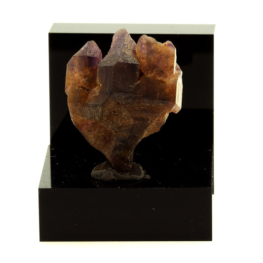 Quartz Améthyste. 24.34 carats. Ambohimasina Commune, Betafo District, Vakinankaratra Region, Antananarivo Province, Madagascar