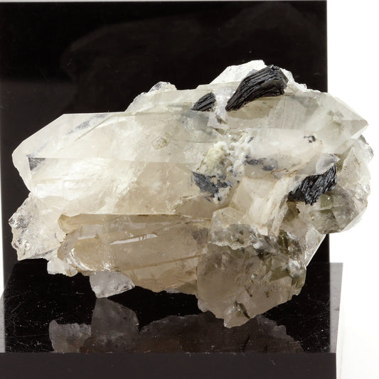 Quartz Chlorite + Hematite. 239.7 carats, Les Deux Alpes, Oisans, France
