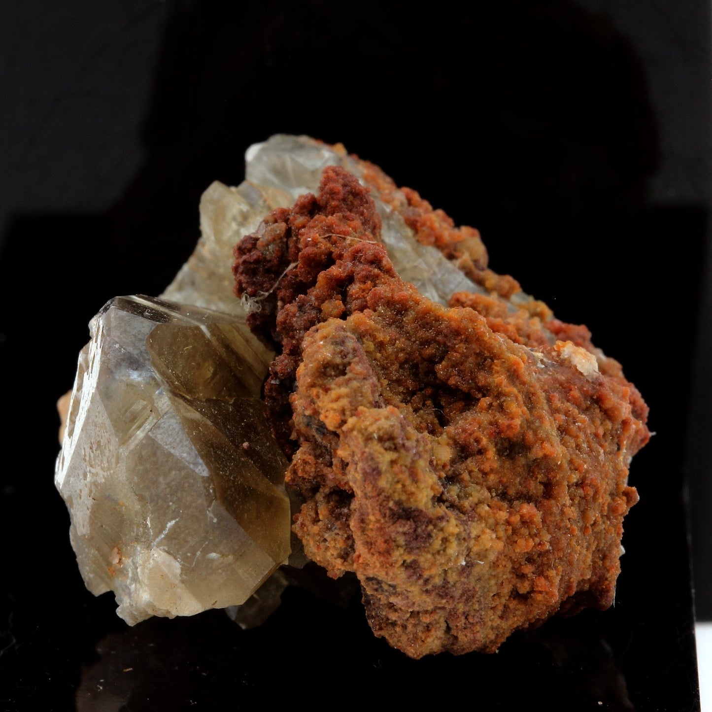 Cerusite. 191.1 carats. Mibladen Mining District, Midelt, Maroc