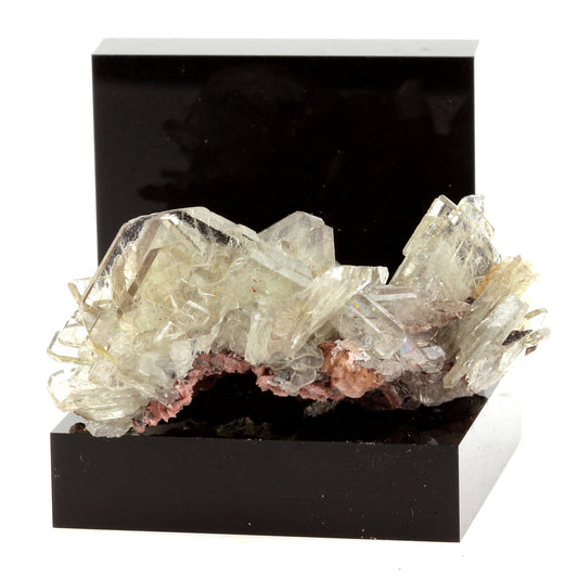 Baryte. 140.8 carats. Cerro Warihuyn, Miraflores, Pérou