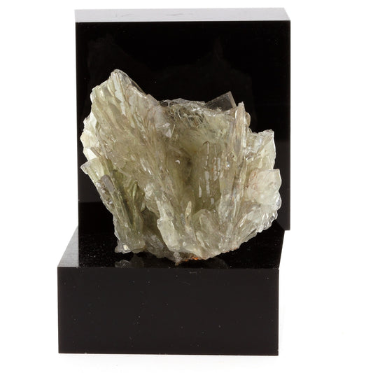 Baryte. 435.5 carats. Cerro Warihuyn, Miraflores, Pérou