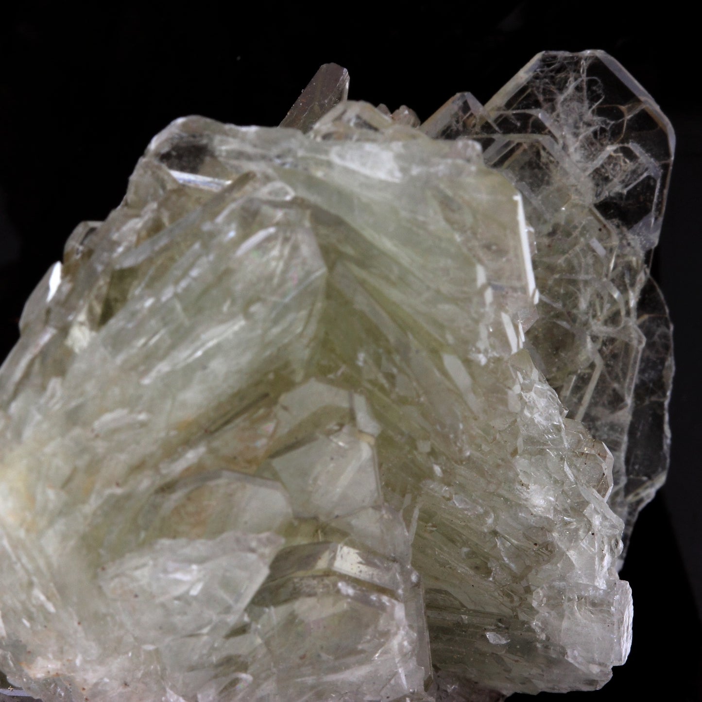 Baryte. 435.5 carats. Cerro Warihuyn, Miraflores, Pérou