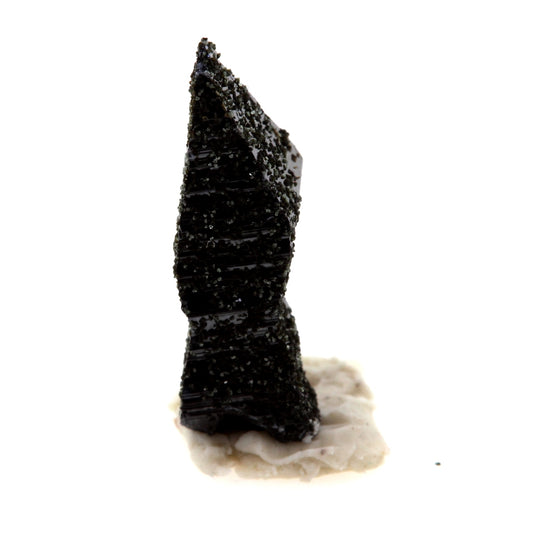 Anatase. 1.66 carats. Saint-Pierre-de-Broughton, Québec, Canada