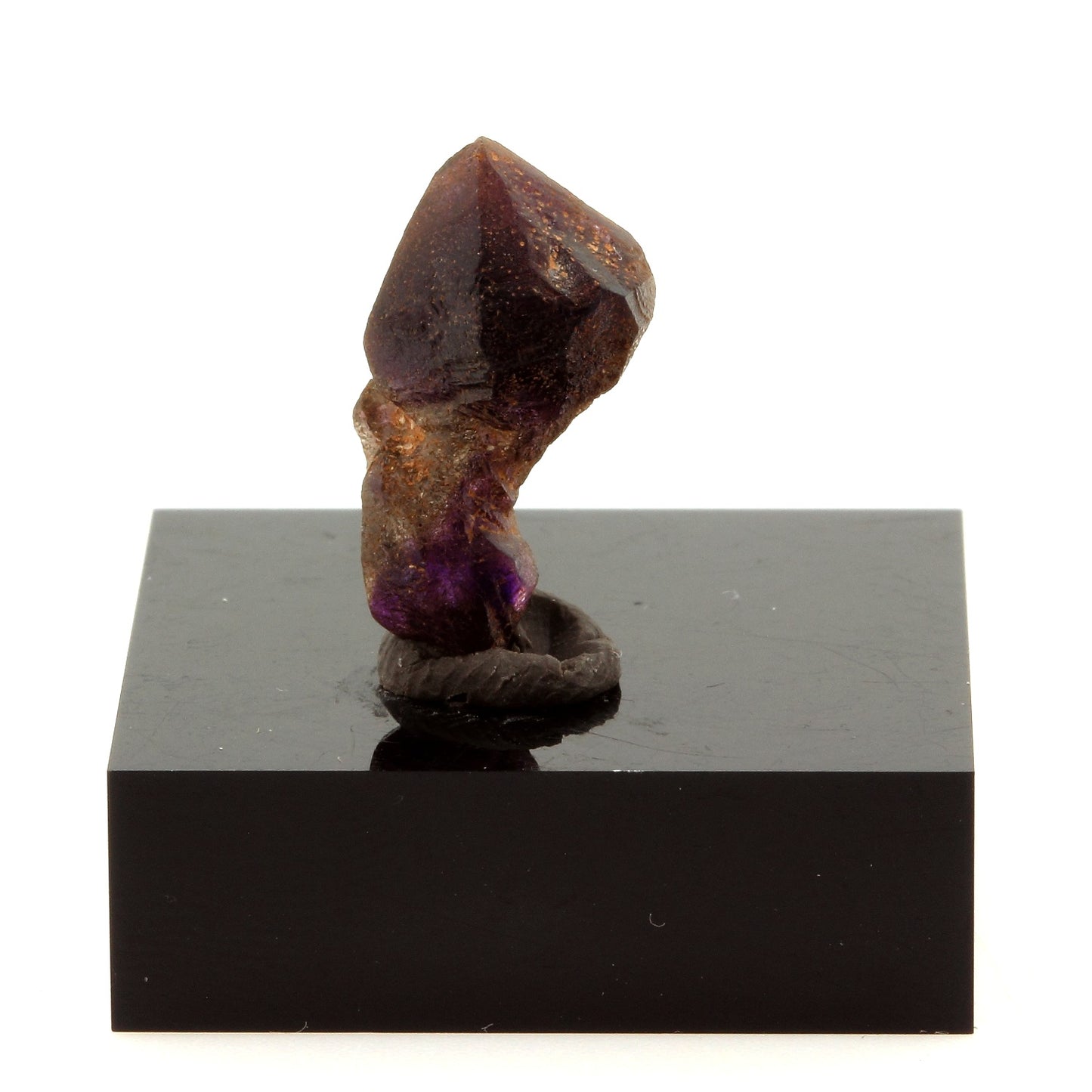 Quartz Améthyste Sceptre, 7.1 carats, Ambohimasina, Betafo District, Madagascar