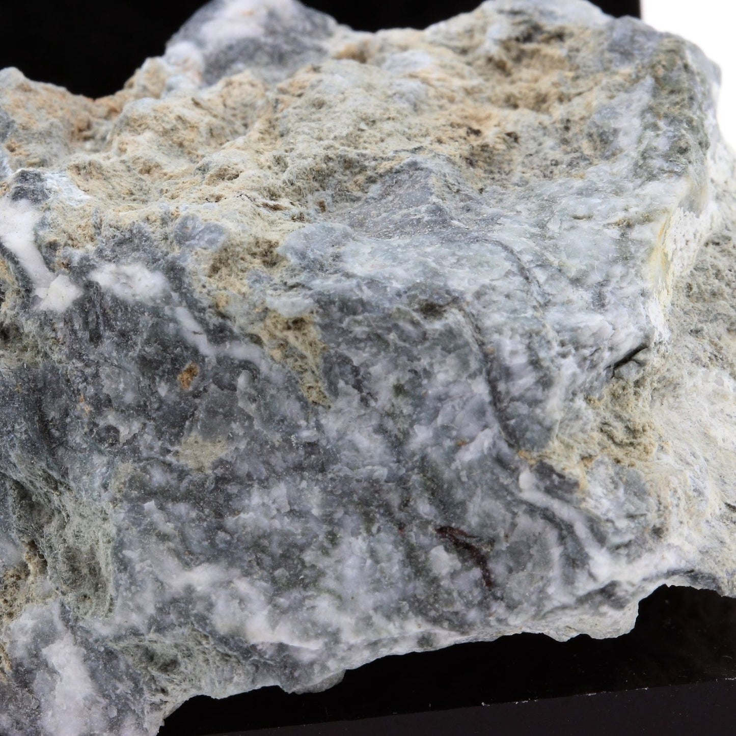 Crossite. 238.5 carats. San Benito Co., California, USA