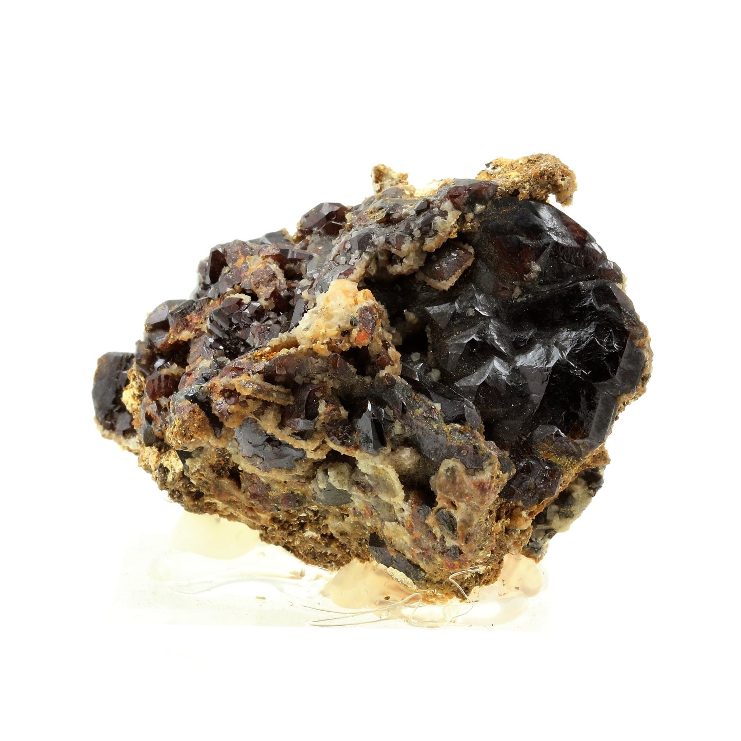 Descloizite. 664.8 carats. Berg Aukas Mine, Otjozondjupa Region, Namibie