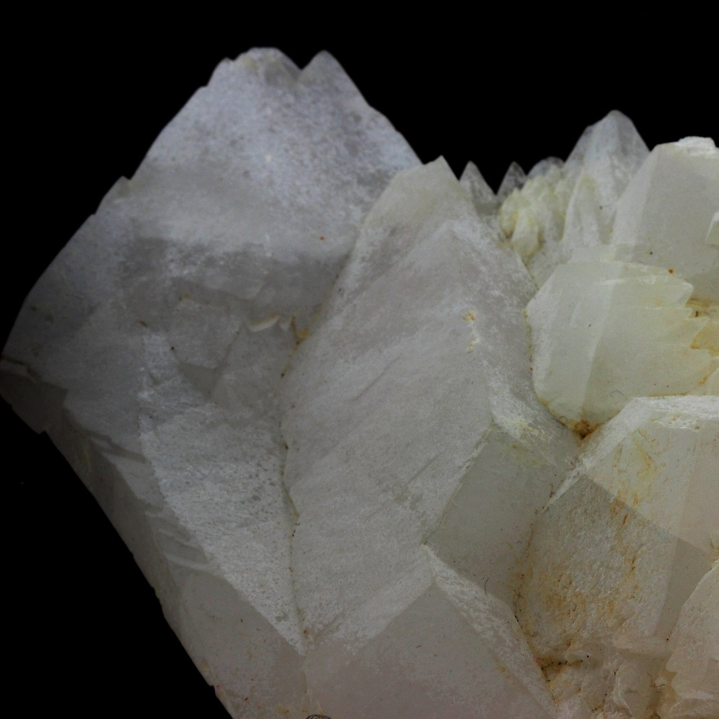 Calcite. 2080.1 carats. Le Noirey, Savoie, France