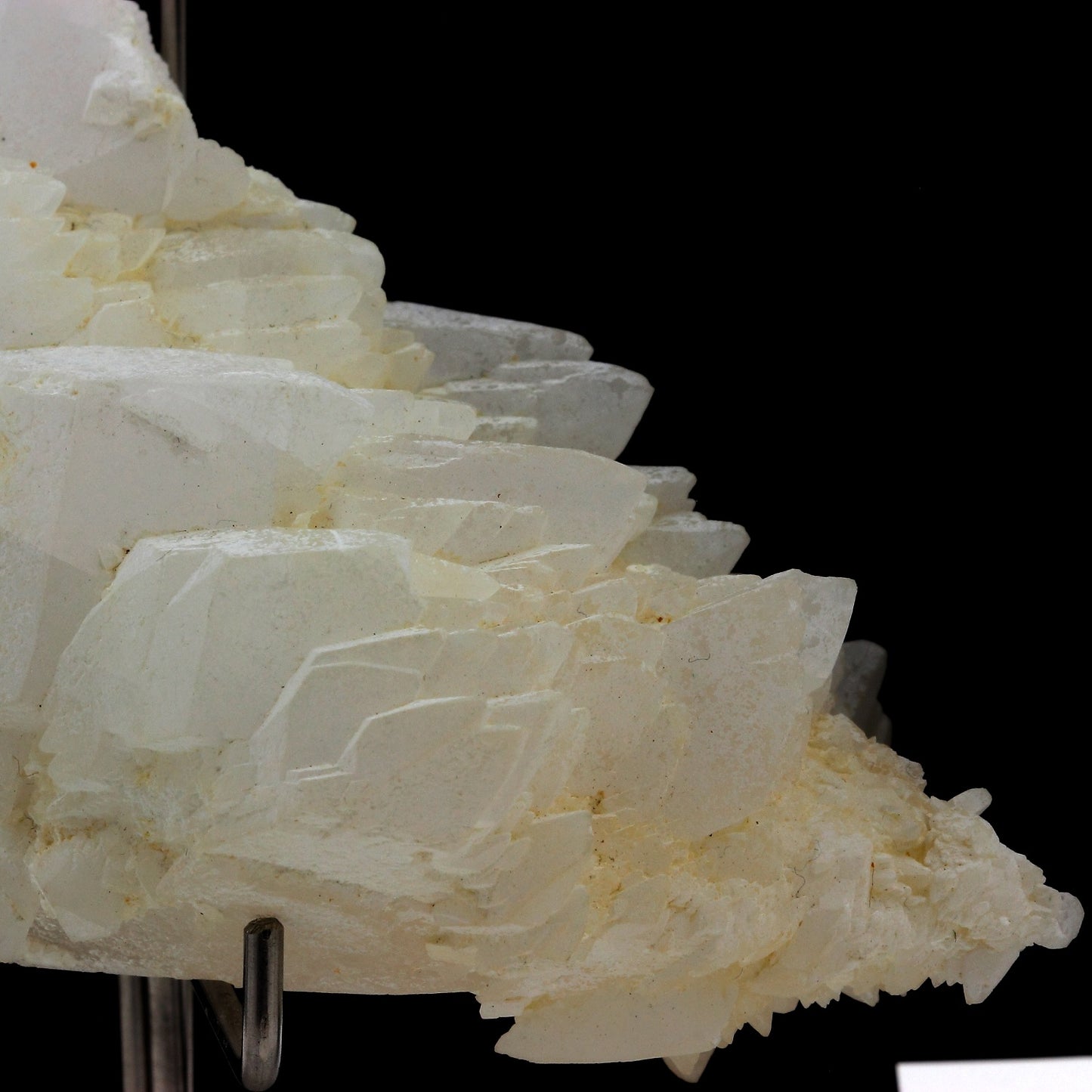 Calcite. 2080.1 carats. Le Noirey, Savoie, France