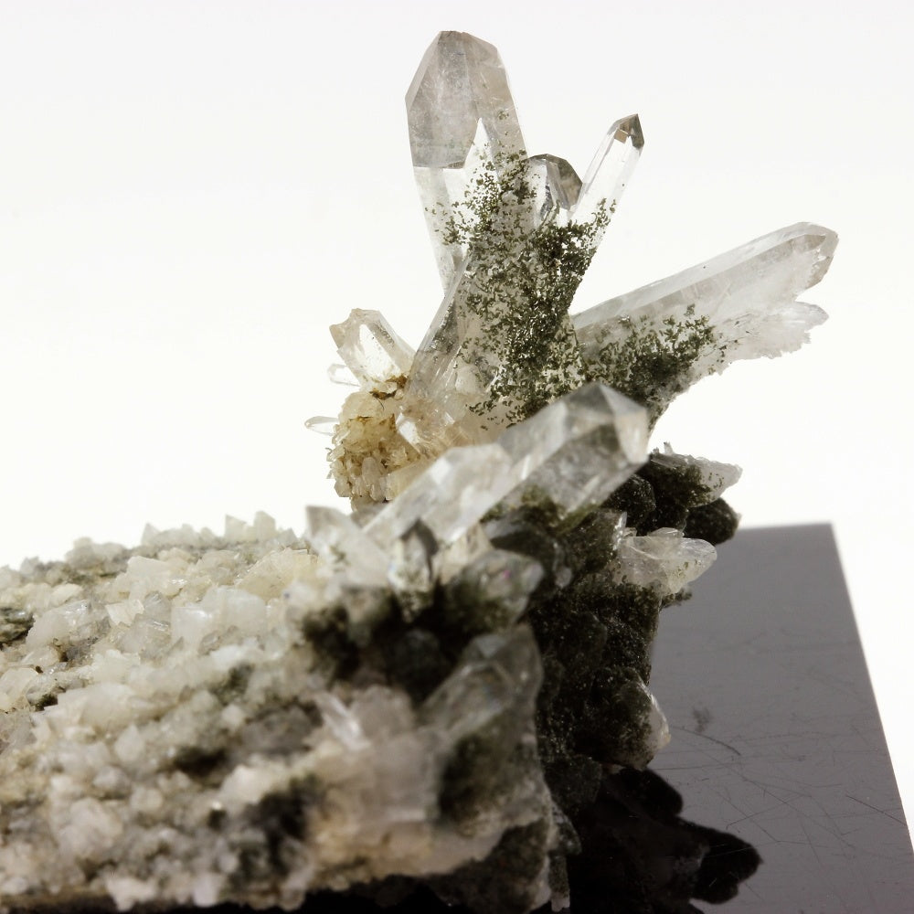 Quartz, Albite, Chlorite, 406.7 carats, Massif de la Lauzière, Savoie, Auvergne-Rhône-Alpes, France