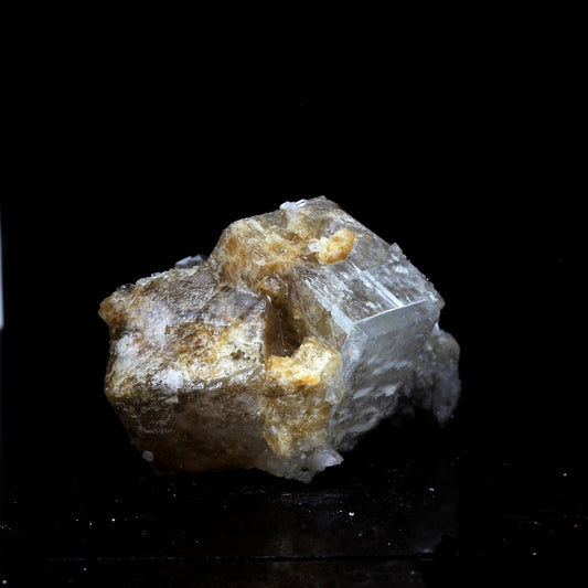 Calcite + Quartz. 109.7 carats. La Mure, Isère, France