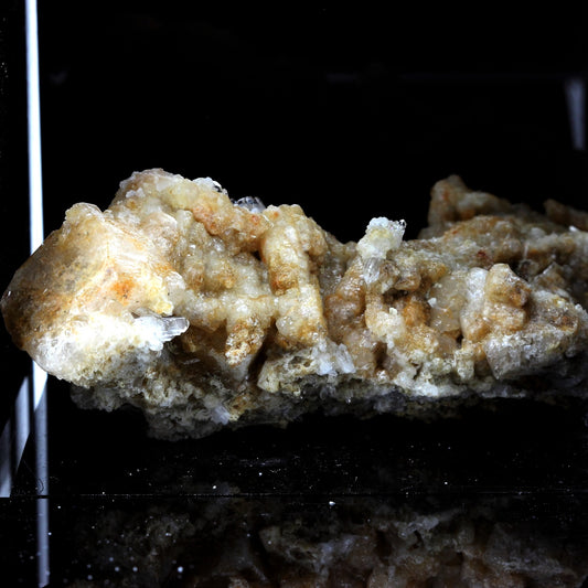 Calcite + Quartz. 696.8 carats. La Mure, Isère, France