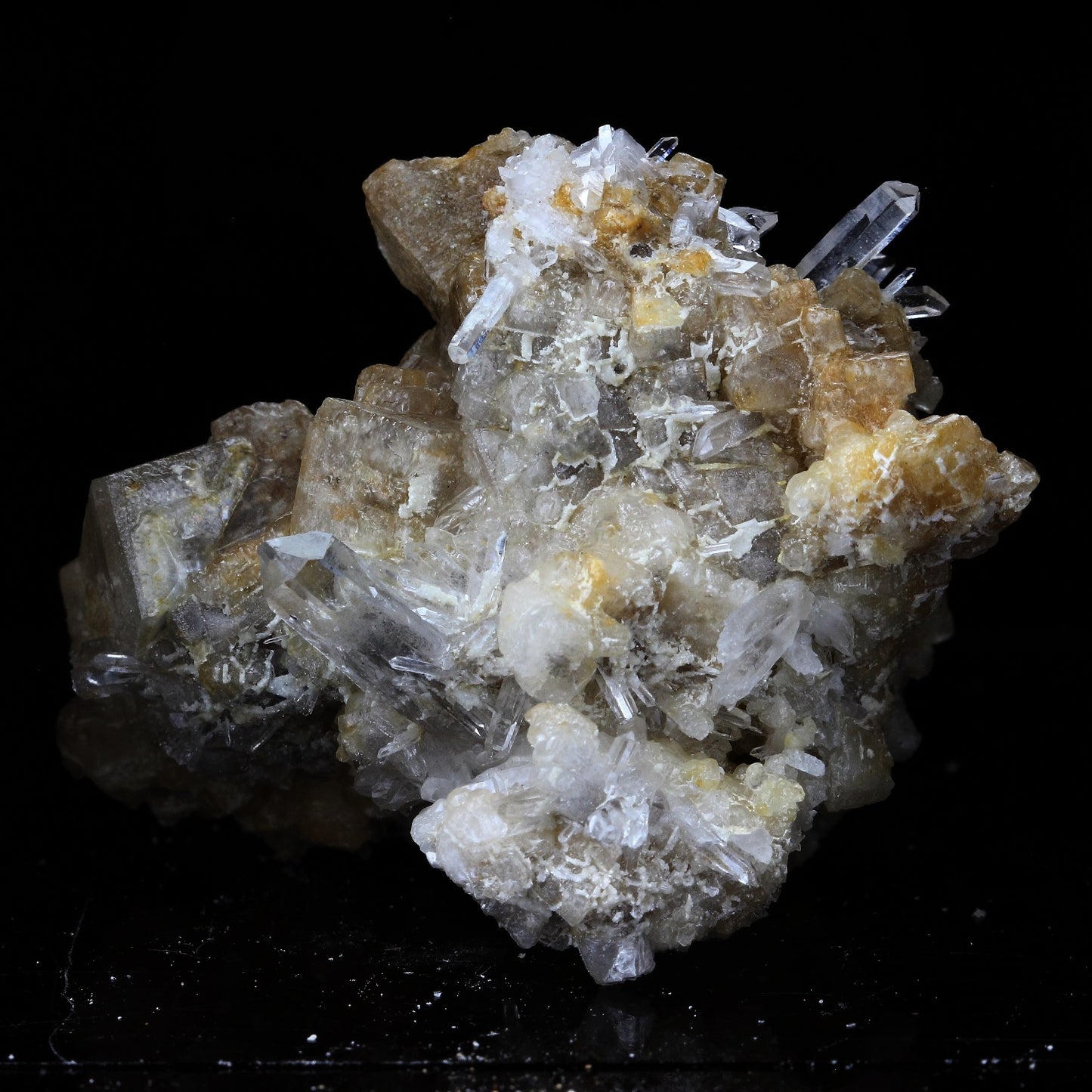 Calcite + Quartz. 247.7 carats. La Mure, Isère, France