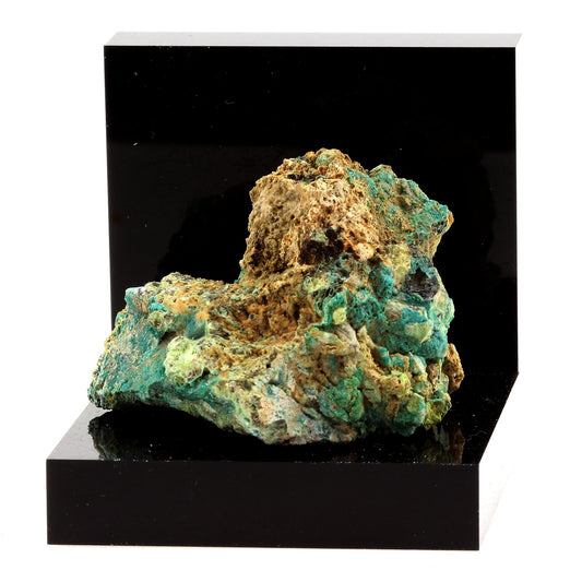 Bournonite. 296.7 carats. La Mure, Isère, France