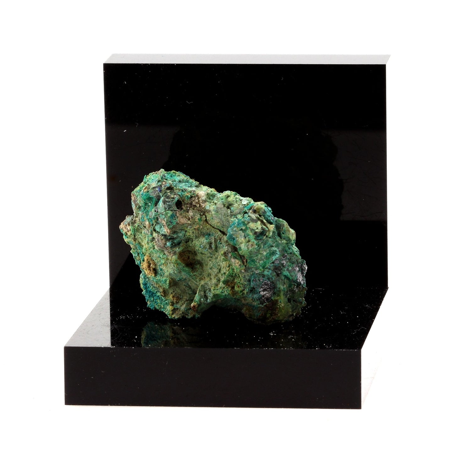 Bournonite. 194.3 carats. La Mure, Isère, France