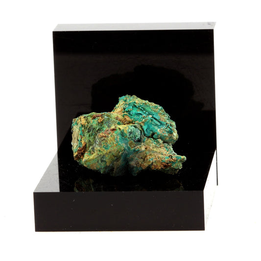 Bournonite. 77.8 carats. La Mure, Isère, France