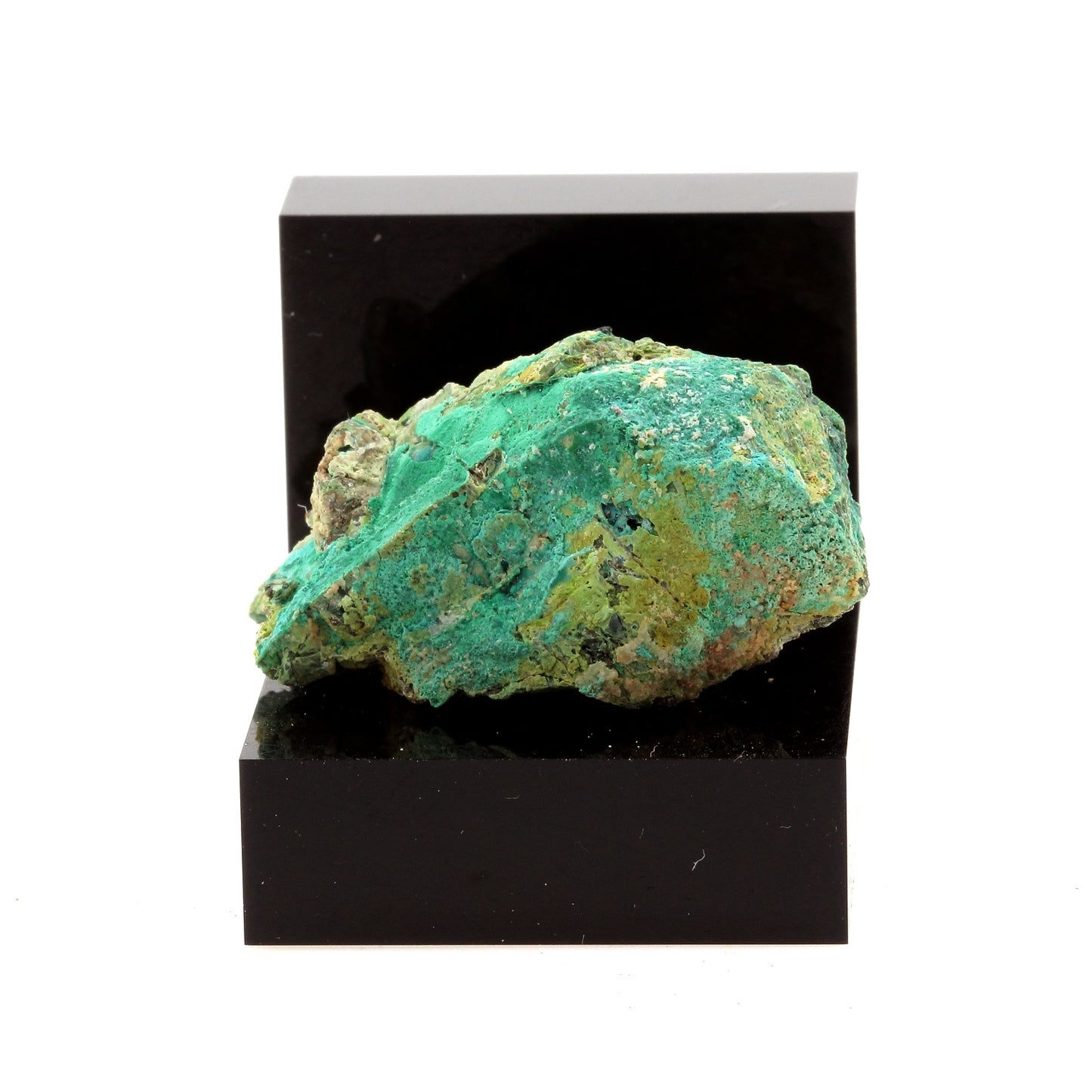 Bournonite. 80.8 carats. La Mure, Isère, France