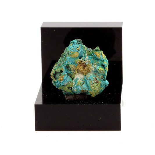 Bournonite. 35.2 carats. La Mure, Isère, France