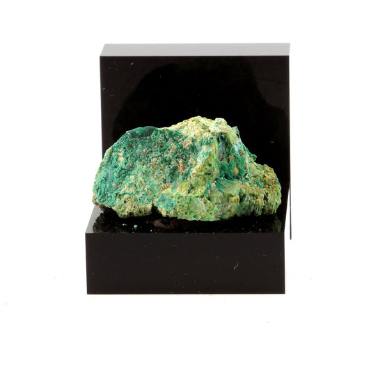 Bournonite. 67.2 carats. La Mure, Isère, France