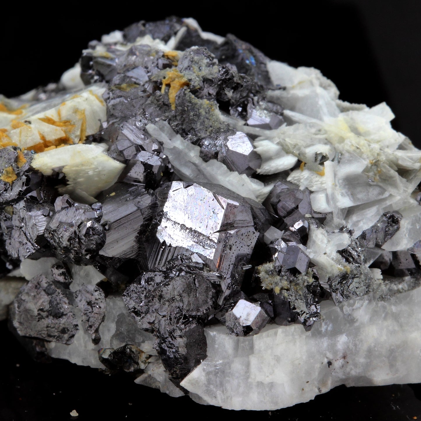Baryte, Tetrahedrite. 198.9 carats. Mésage Mine, Vizille, France