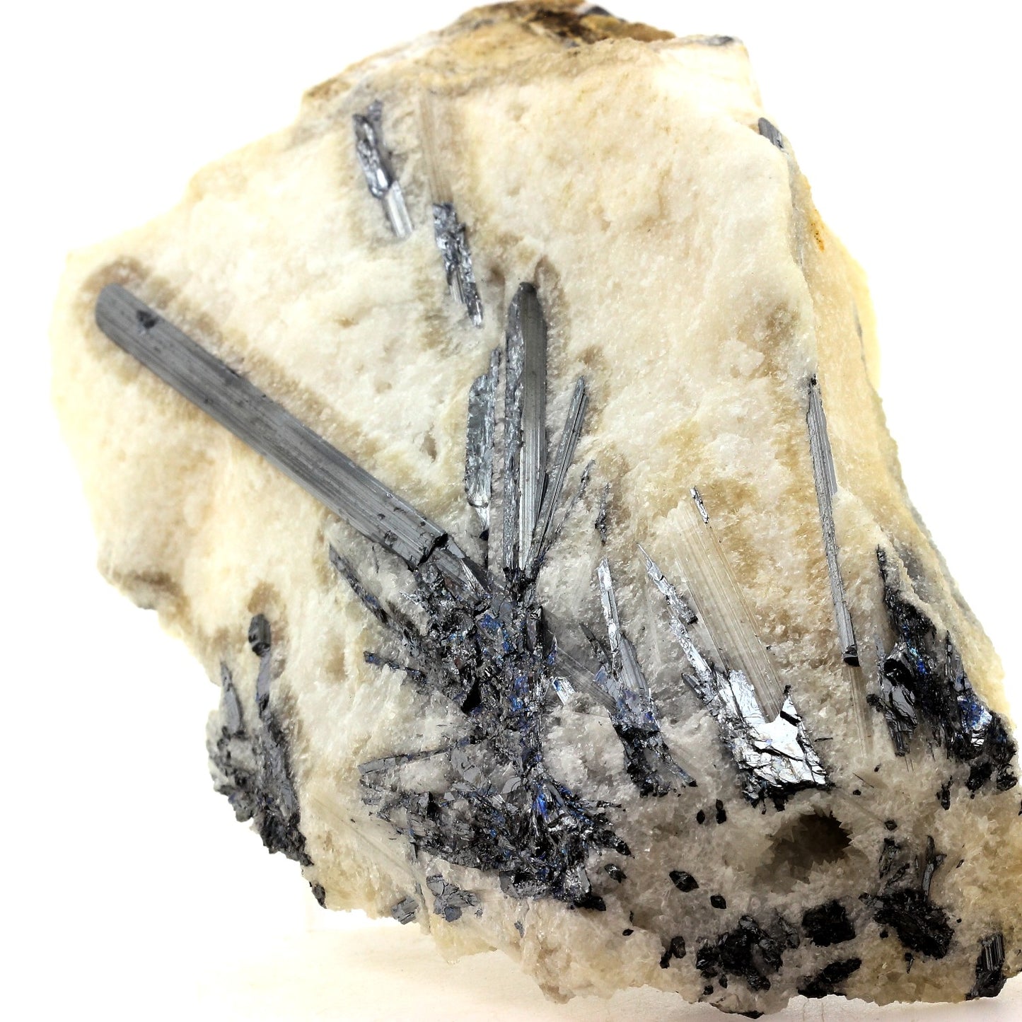 Stibnite + Calcite. 6023.5 carats. Montauto, Tuscany, Italie
