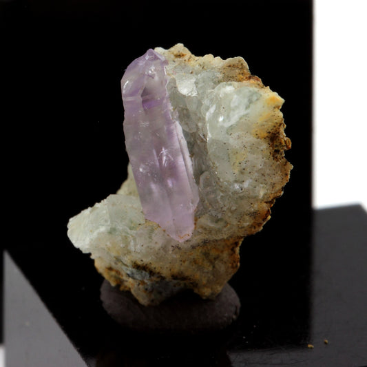 Améthyste (Sceptre inversé), Calcite. 5.5 carats. Esperanza Mine, Potosí, Bolivie