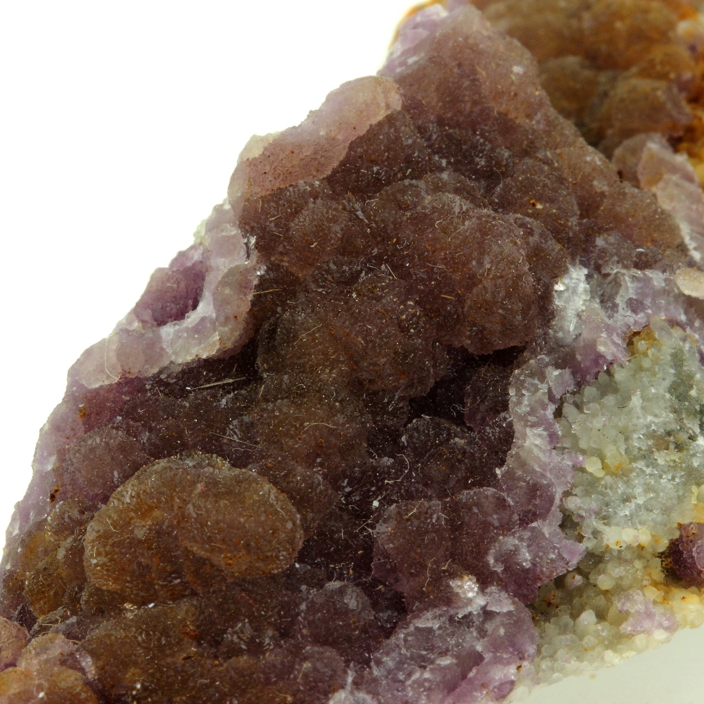Fluorite. 270.9 carats. Buxières-les-Mines, Allier, France