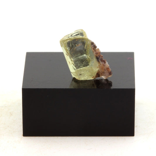 Fluorapatite. 2.73 carats. Cerro de Mercado Mine, Durango, Mexique