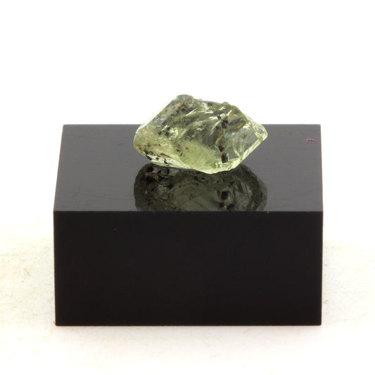 Fluorapatite. 2.89 carats. Cerro de Mercado Mine, Durango, Mexique