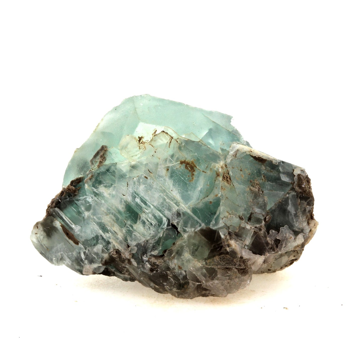 Fluorite verte. 156.6 carats. Massif des Aravis, Haute-Savoie, France