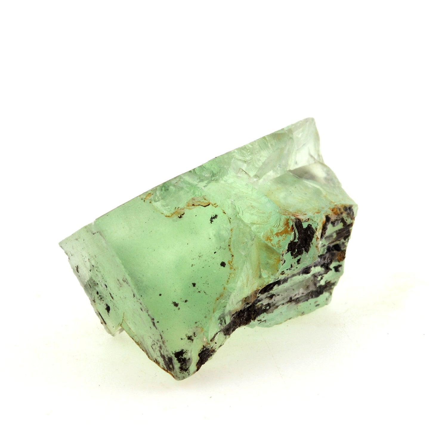 Fluorite verte. 106.5 carats. Massif des Aravis, Haute-Savoie, France
