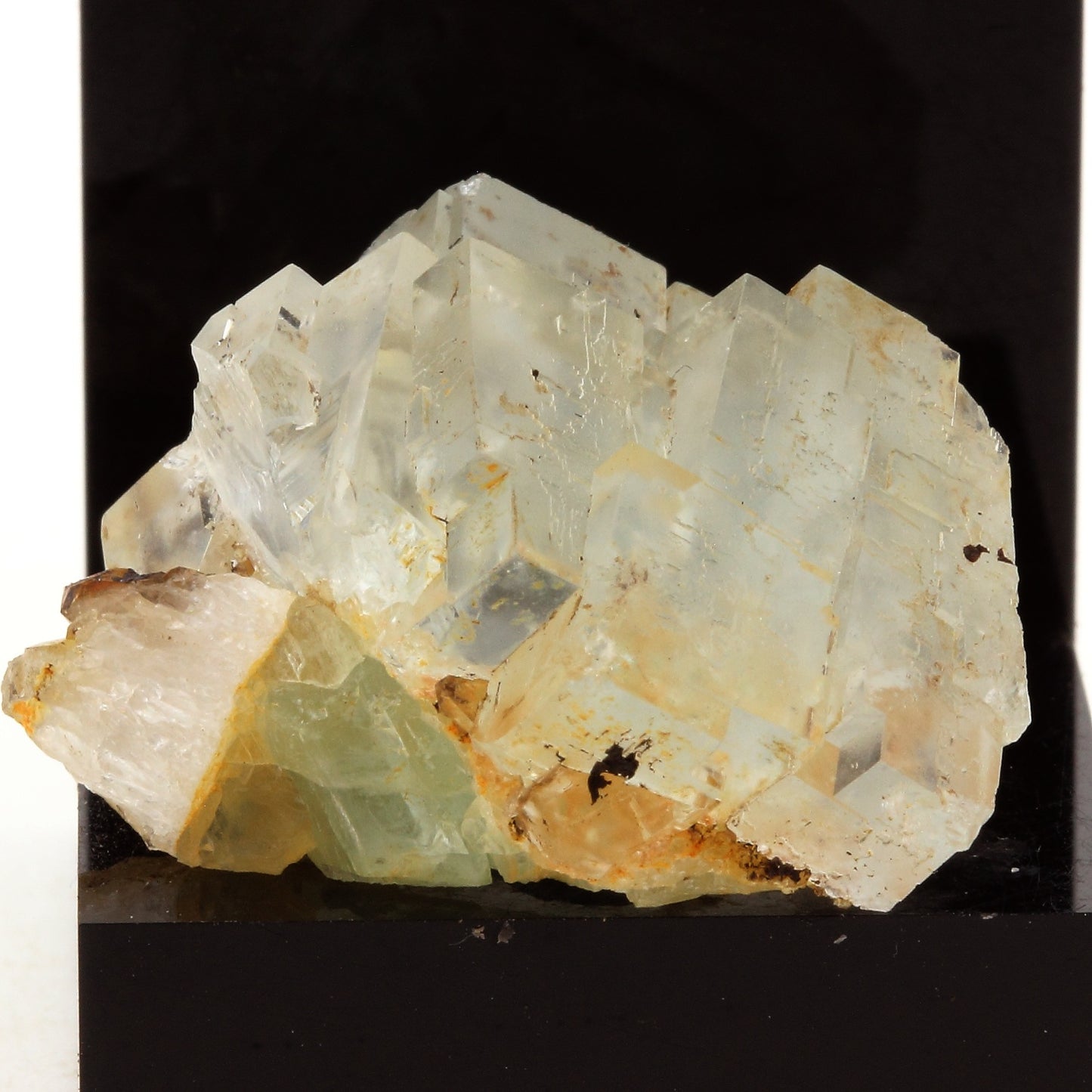 Fluorite. 63.4 carats. Langeac, Haute-Loire, France