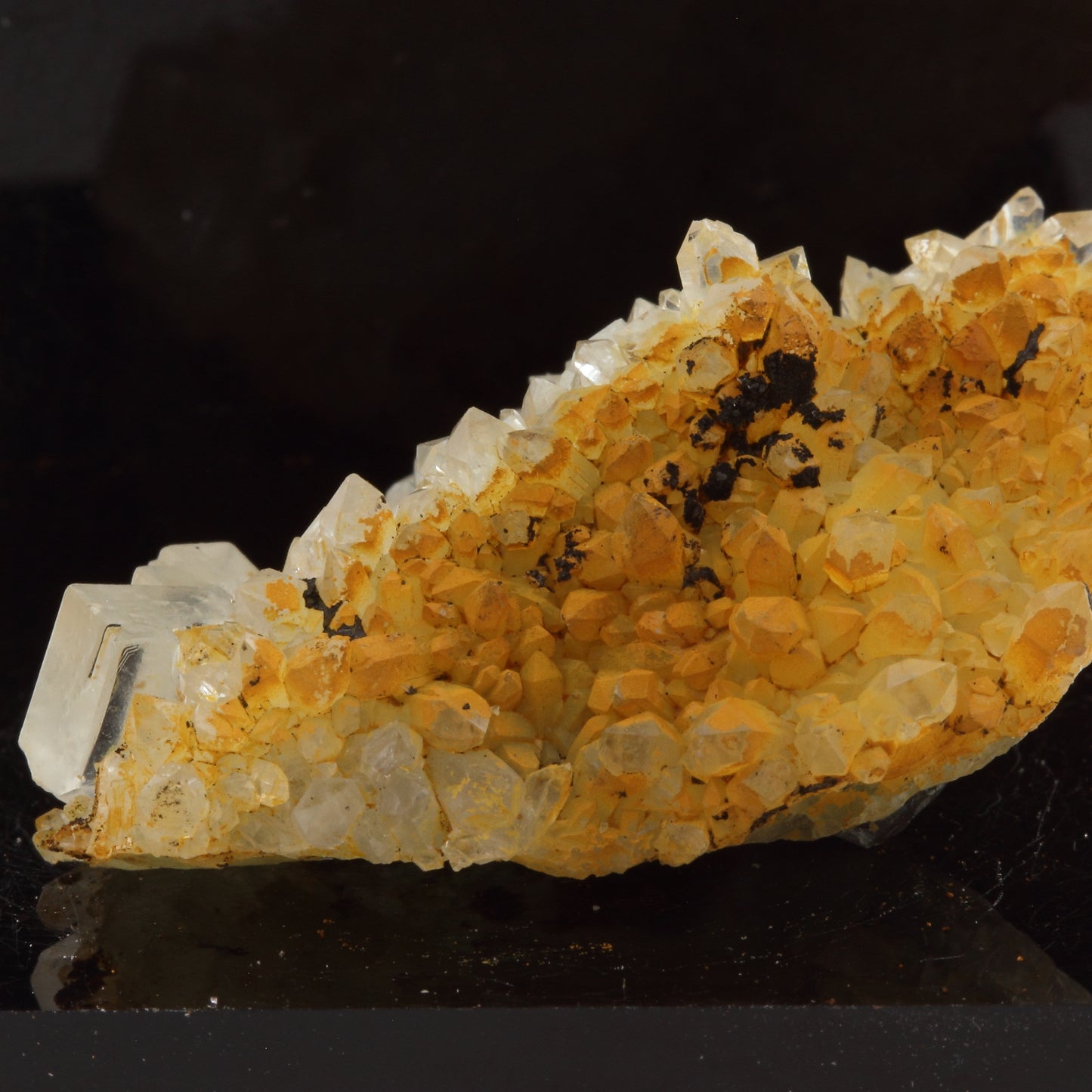Fluorite + Quartz. 87.8 carats. Langeac, Haute-Loire, France
