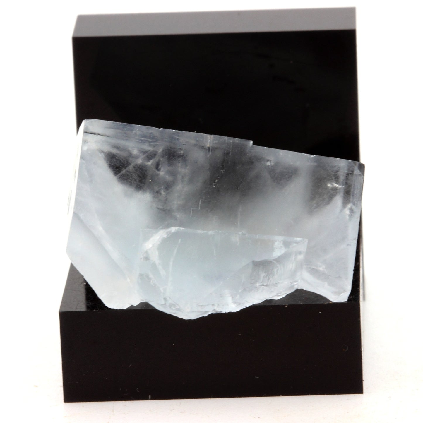 Fluorite. 108.0 carats. Langeac, Haute-Loire, France